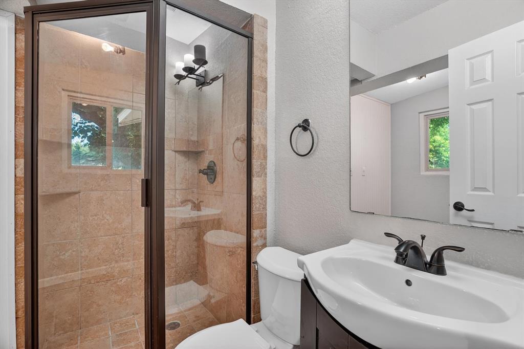 Country Club Heights - Residential