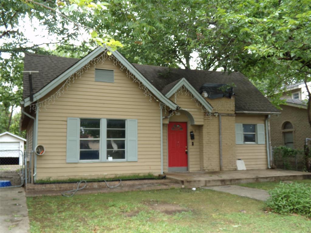 Great Investment Opportunity. House needs repairs. Sold As-Is. Buyer and Buyers Agent to verify all information.