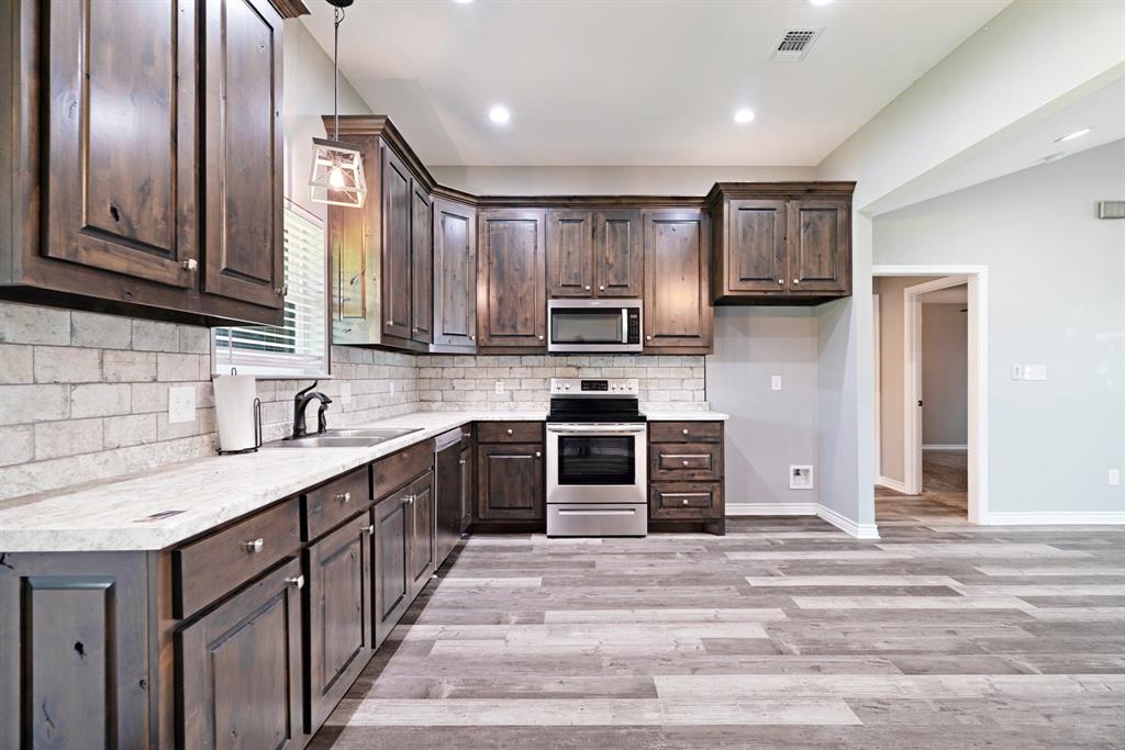 LAKEVIEW PROPERTIES - Residential