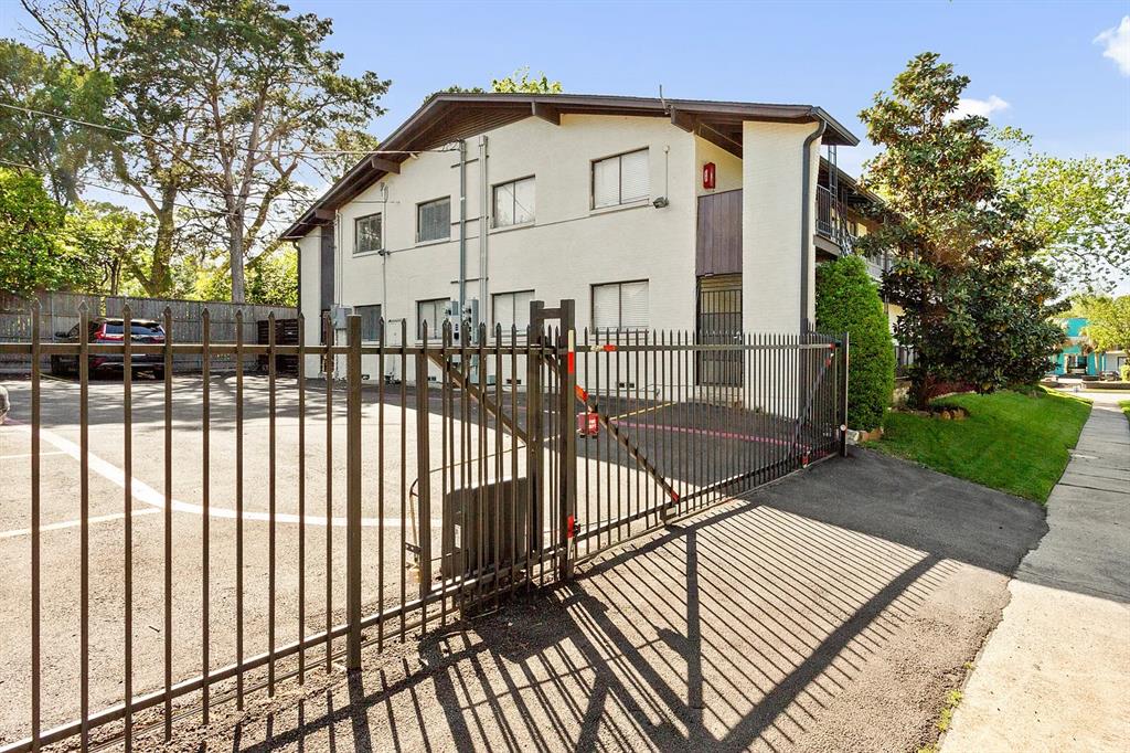 Munger Place Add Sec 02 - Residential Income