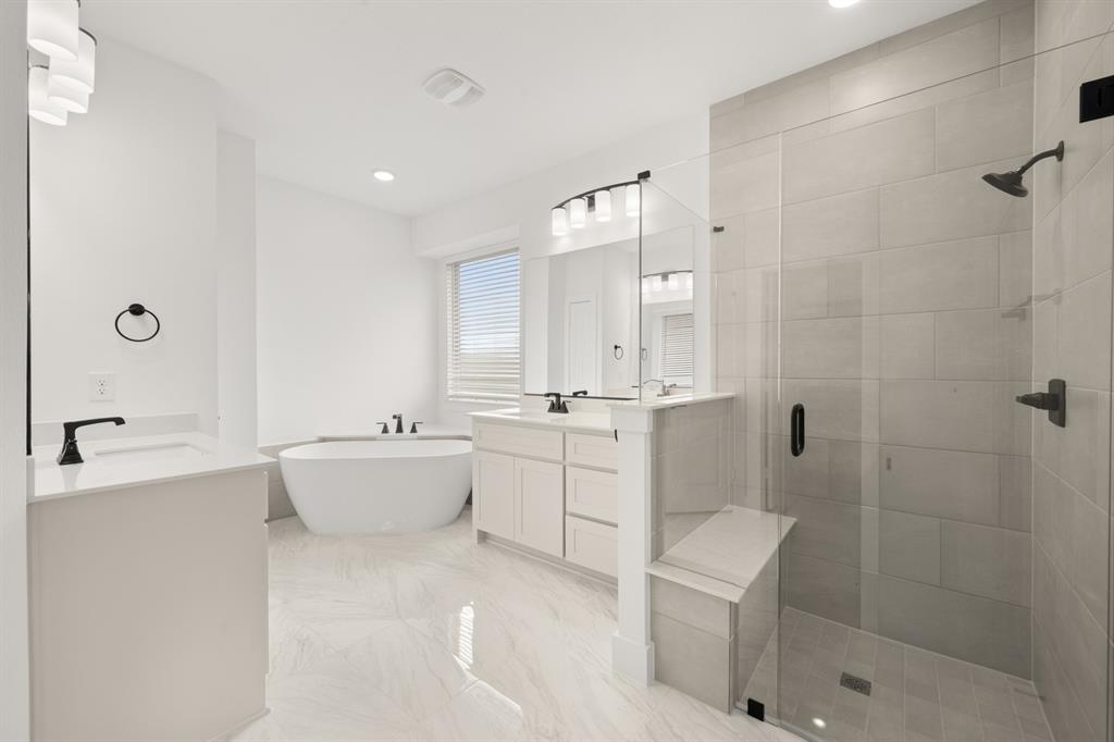 Hidden Lakes Estates - Residential