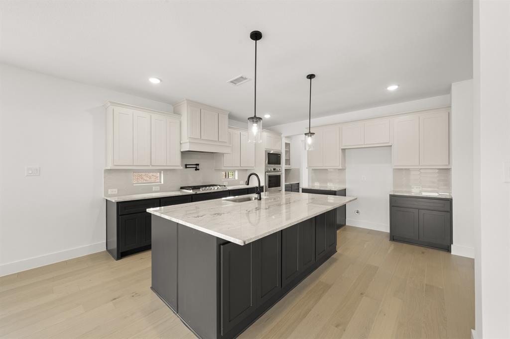 Hidden Lakes Estates - Residential