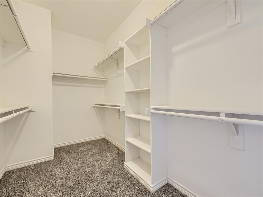 Mira Lagos G 1 - Residential Lease