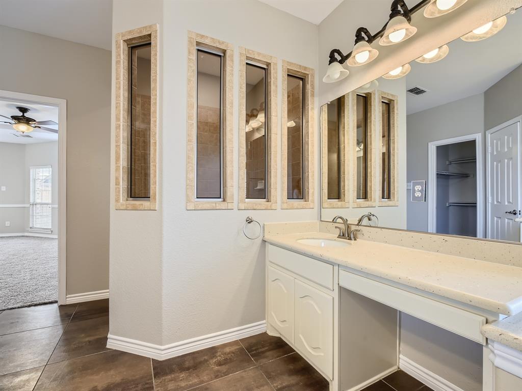 Mira Lagos G 1 - Residential Lease