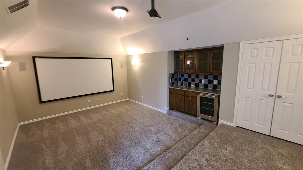 Mira Lagos G 1 - Residential Lease