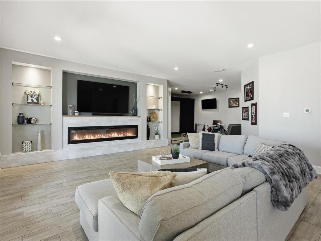 Tiffany Park Add - Residential