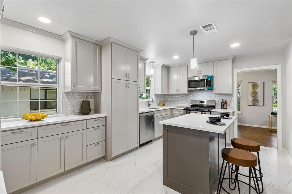 Crest View Pk Add - Residential