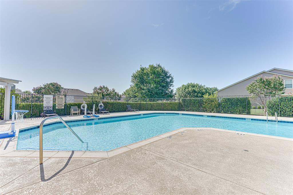 Pasquinellis Castlebrook At Ridgeview - Residential