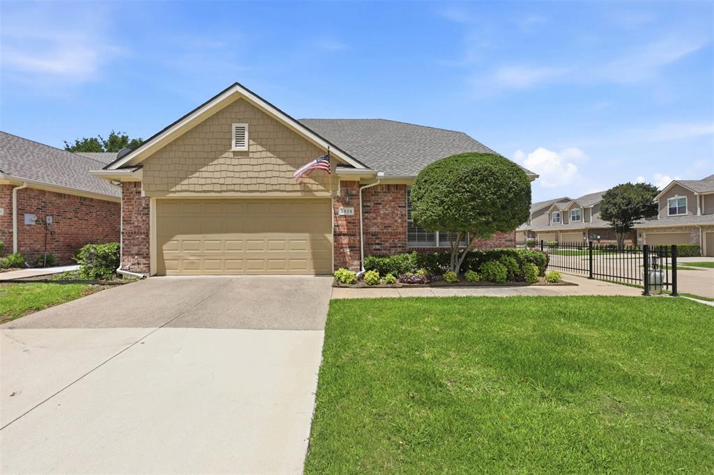 Pasquinellis Castlebrook At Ridgeview - Residential