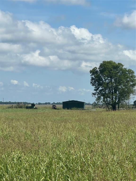 GREAT INVESTMENT OPPORTUNITY OR BUILD YOUR DREAM RANCH… 347.555 acres in Honey Grove Texas. Properties like this don’t come around often. No flood plain on property. New fence, open pastures, scattered trees, pond, barn, and so much more. This property is truly a MUST SEE. Seller is willing to subdivide 142 acres +or- and 205.555 acres +or-.