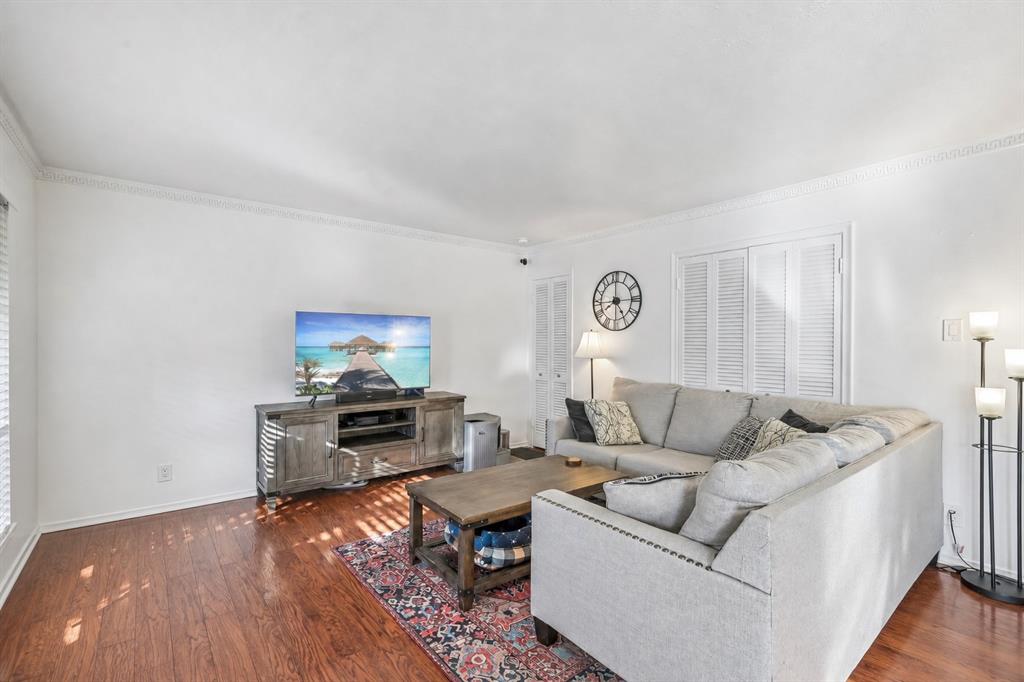 Park Central Condo - Residential