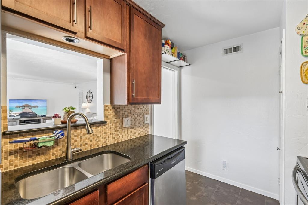 Park Central Condo - Residential