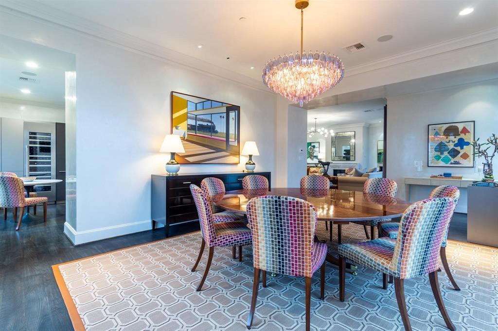 Ritz-Carlton Residences - Residential