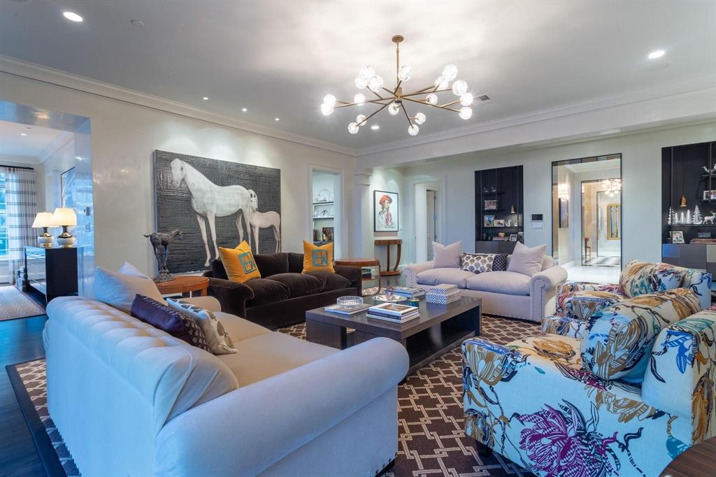 Ritz-Carlton Residences - Residential
