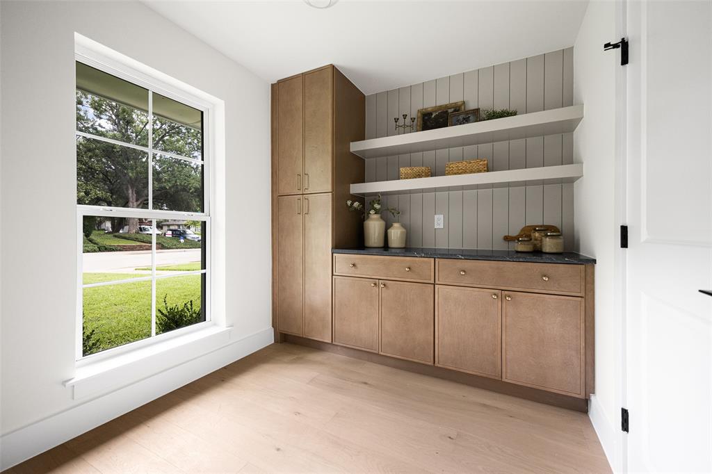 Lake Highlands Square - Residential