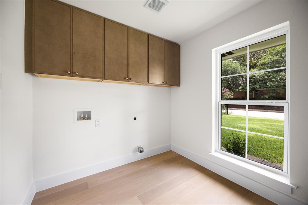 Lake Highlands Square - Residential