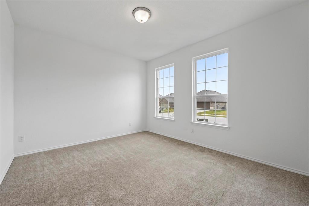 Whitewing Trails Phase 2B - Residential Lease