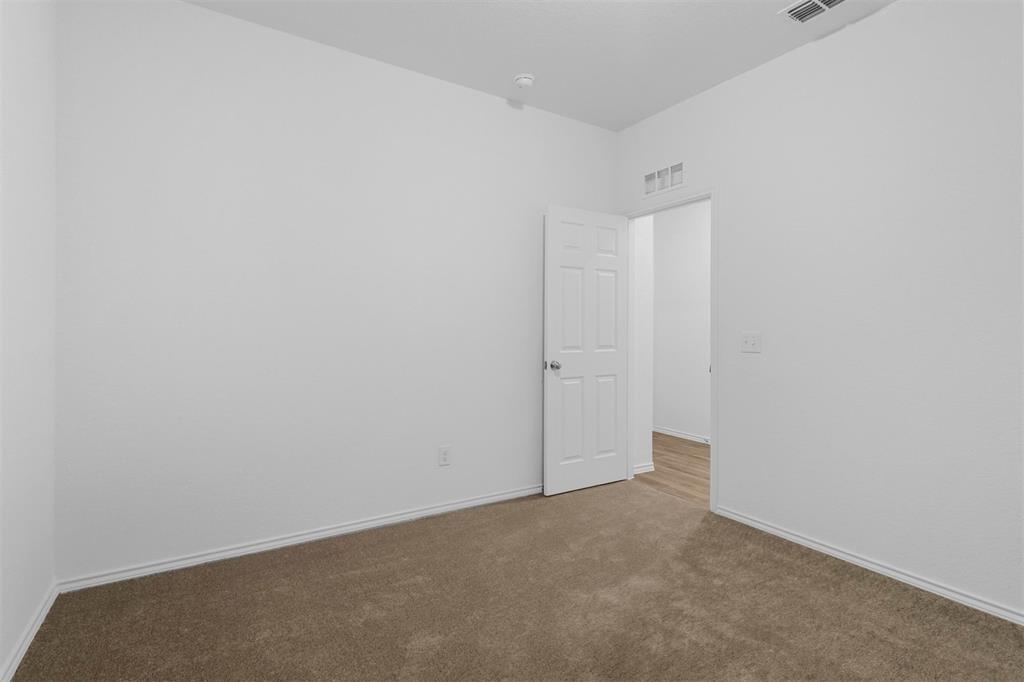 Whitewing Trails Phase 2B - Residential Lease