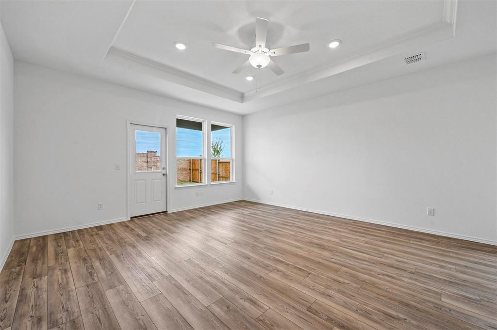 Whitewing Trails Phase 2B - Residential Lease