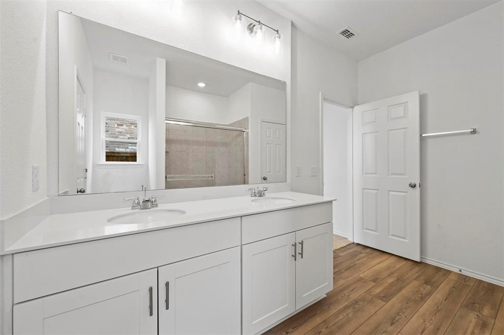 Whitewing Trails Phase 2B - Residential Lease