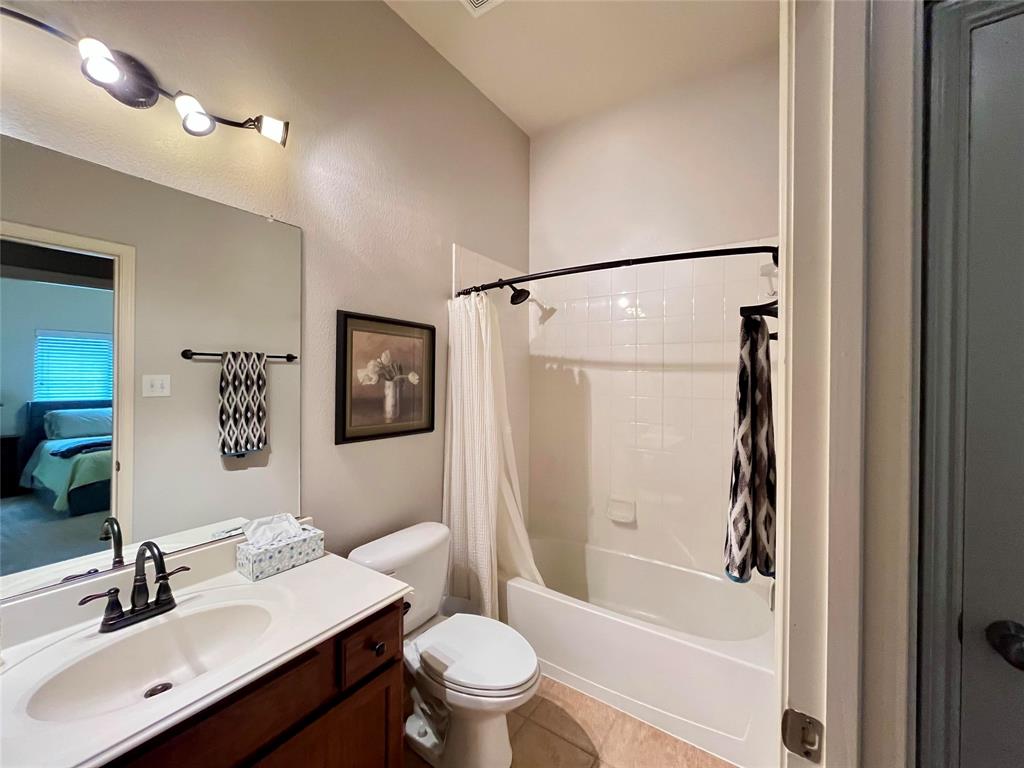 Vista West - Residential