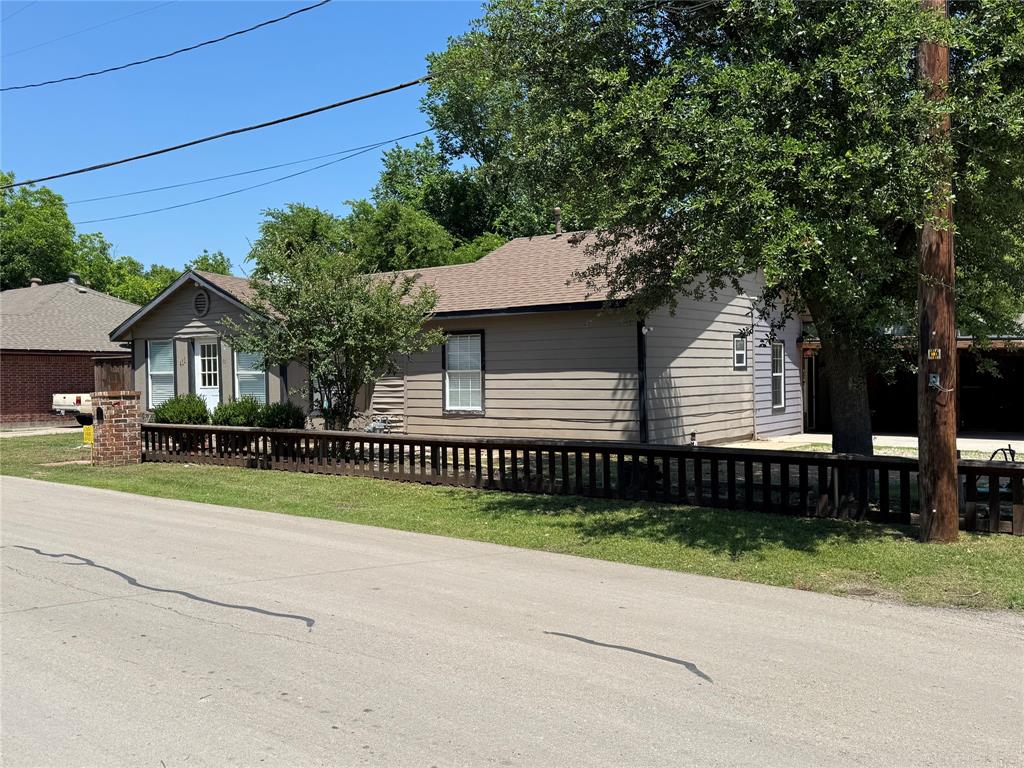 W J S Russell 1st Add - Residential