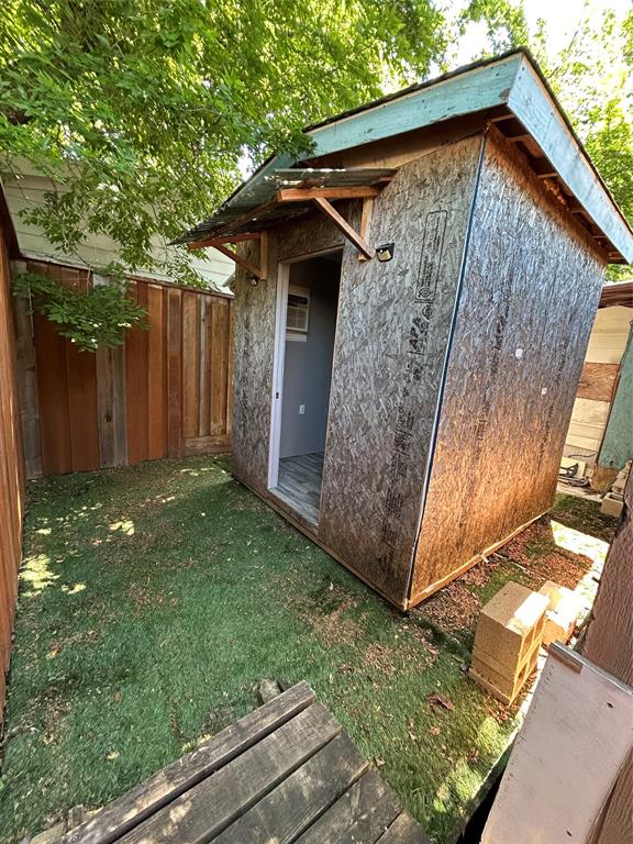 W J S Russell 1st Add - Residential
