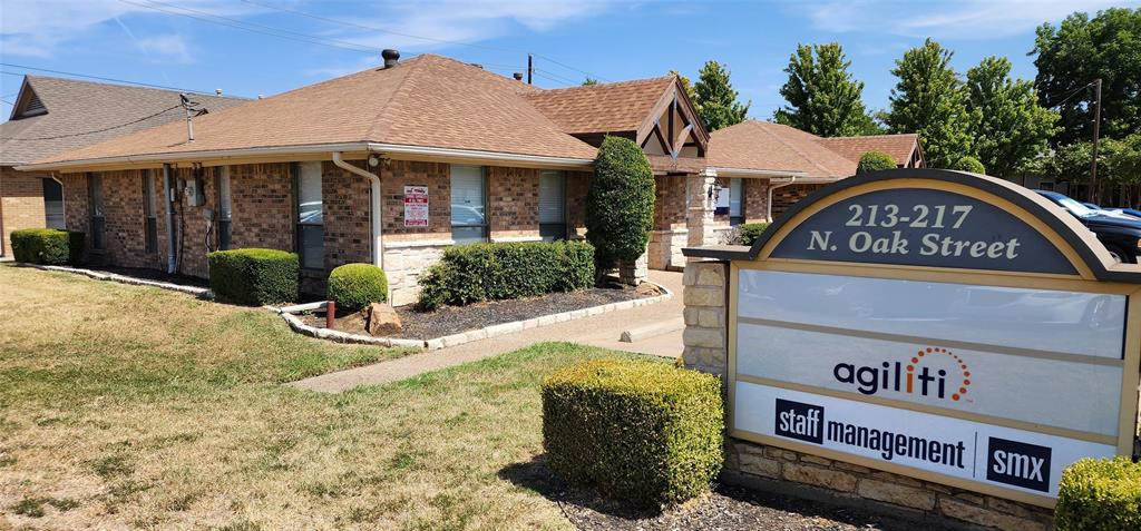 OT Roanoke - Commercial Lease