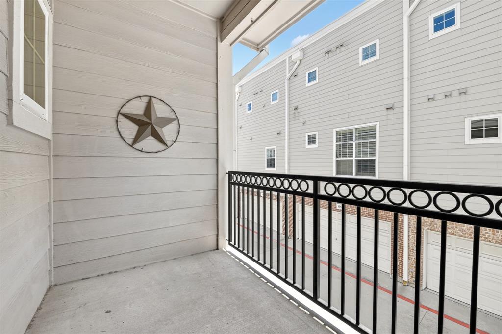 Townhomes Of District A Ph 01-11 - Residential