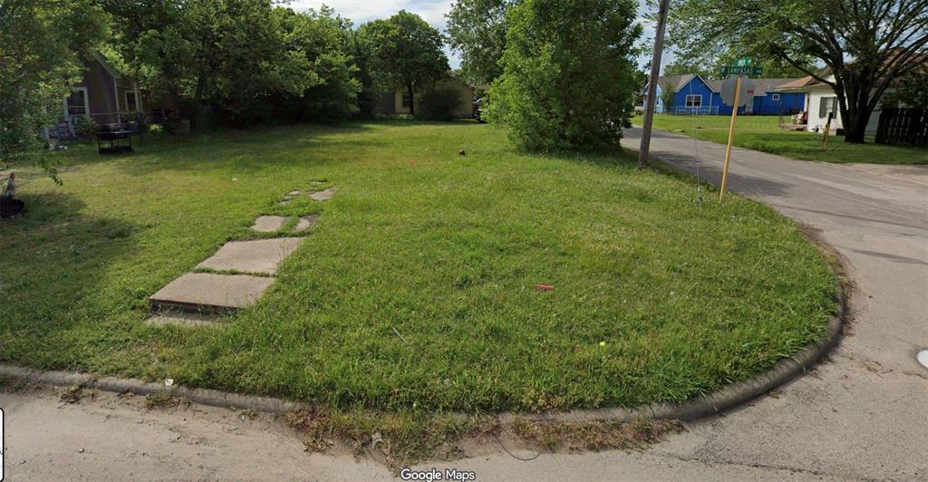 Excellent opportunity for builders and investors! This duplex lot comes with approved plans and full city approvals already in place, allowing you to start construction right away and save valuable time and upfront costs. The city has approved the duplex plans, and all construction documents are available upon request through the listing agent.
This property is truly build-ready and ready for foundation pour, making it a seamless start for your next project. Ideal for an income-producing property, whether you plan to build and hold for rental income or build and sell for profit.
With development approvals secured, this is a rare turnkey opportunity with minimal delays. Don’t miss your chance,contact the listing agent today for full plans and details.