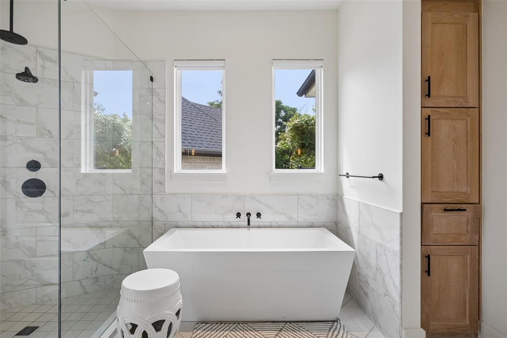 Villas-Hidden Knoll - Residential