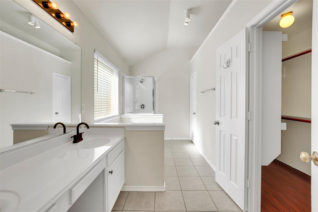 Quail Hollow Estates Ph I - Residential Lease