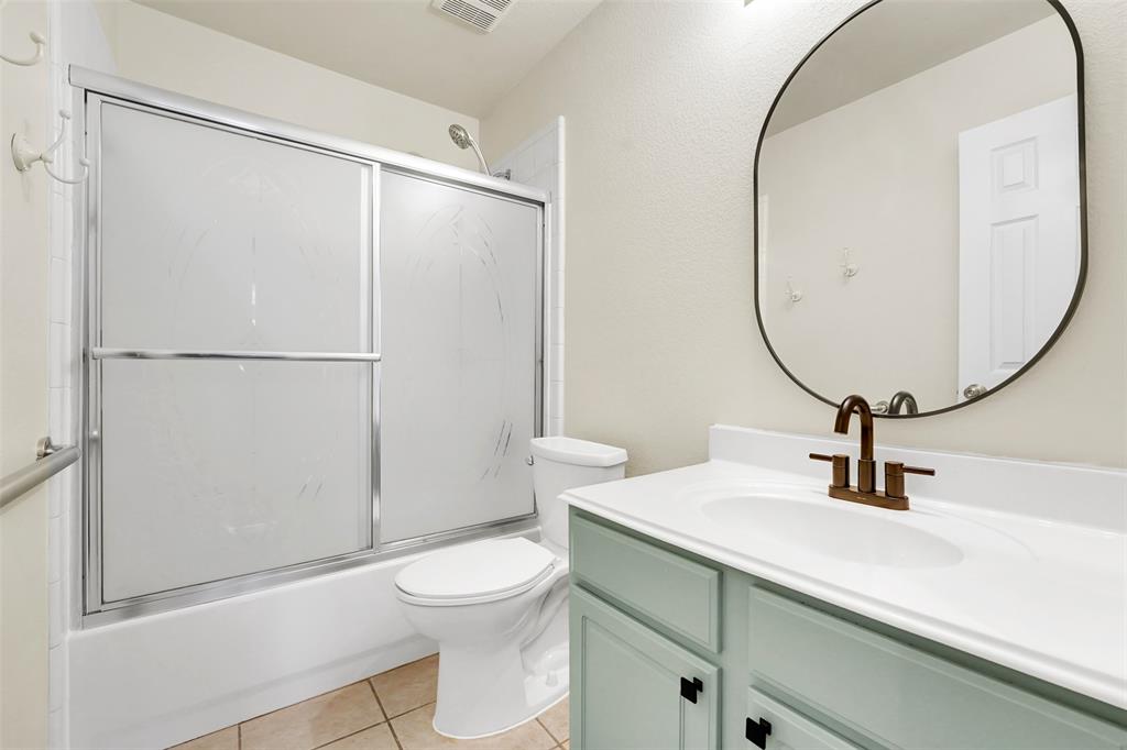 Quail Hollow Estates Ph I - Residential Lease