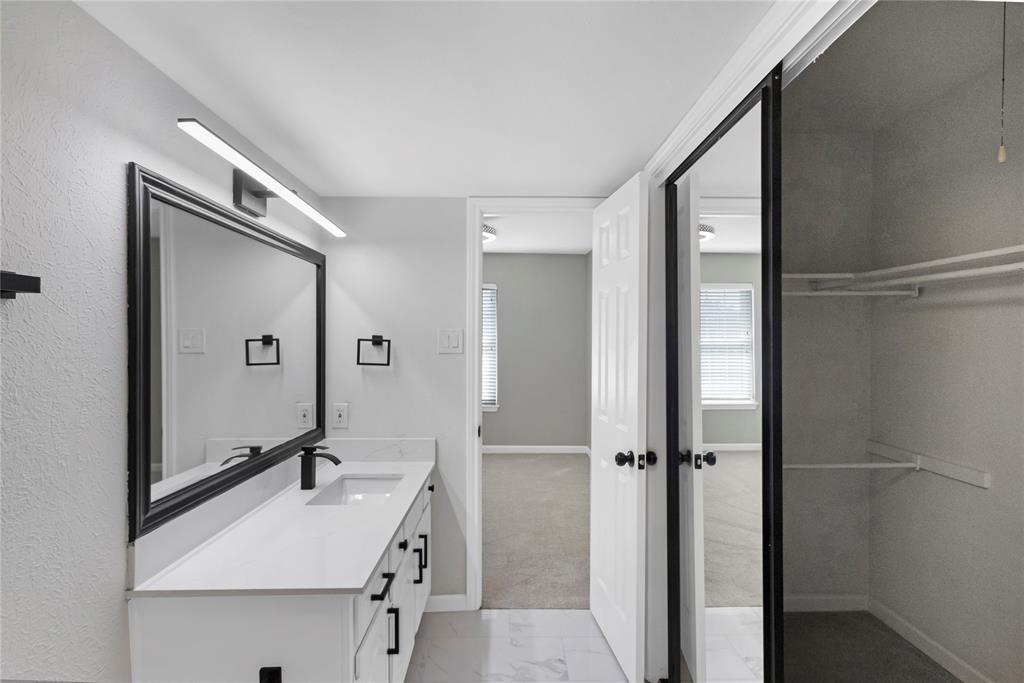 Quorum View Condo - Residential