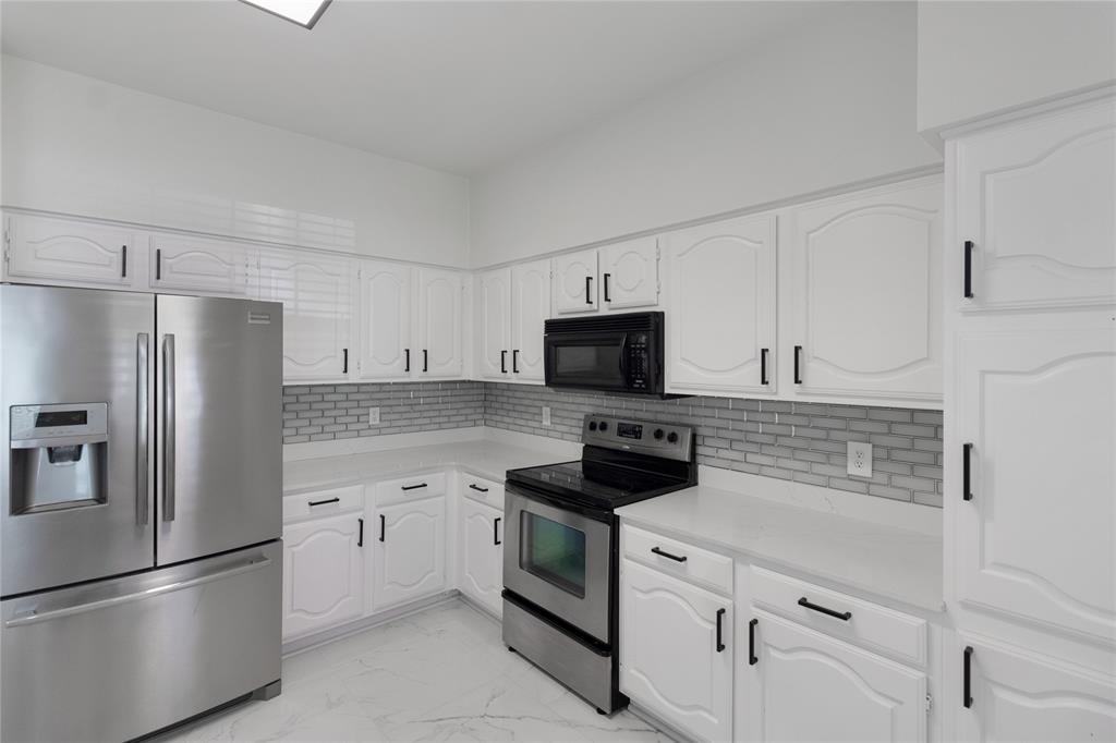 Quorum View Condo - Residential