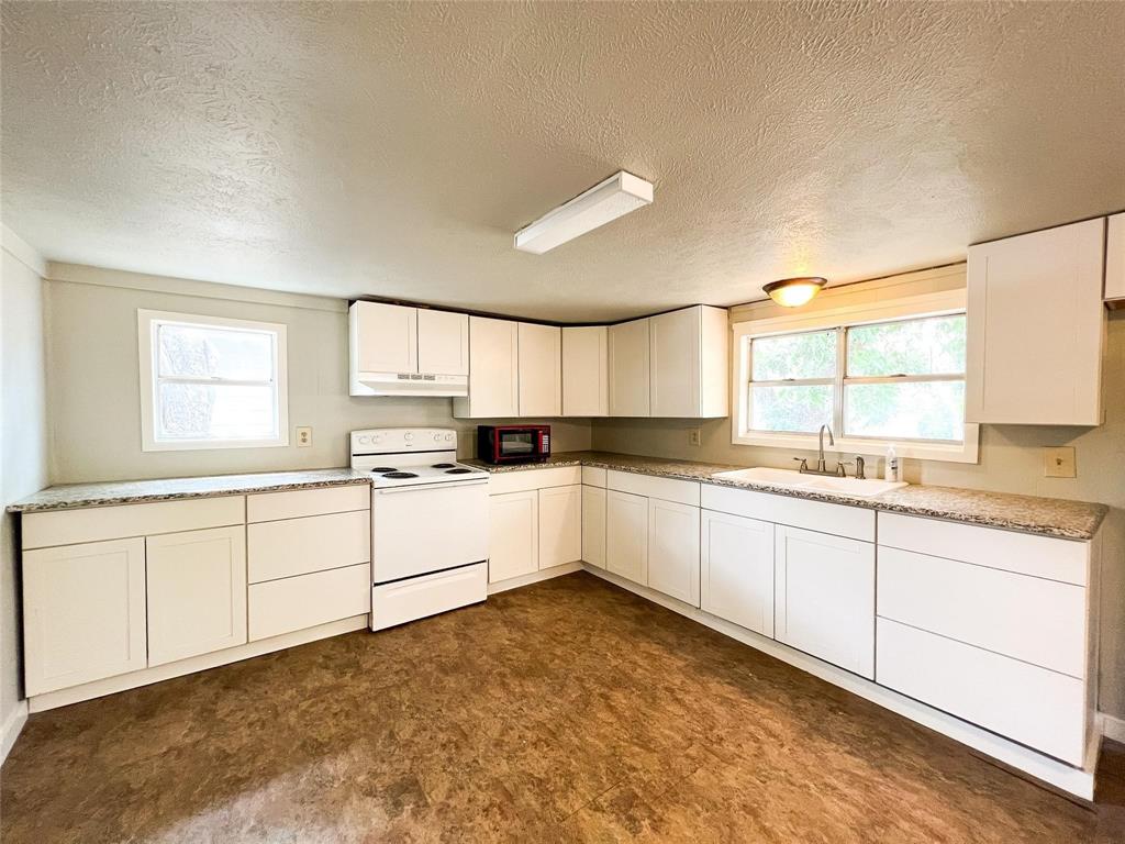 SOUTH SIDE ADDITION - Residential Income