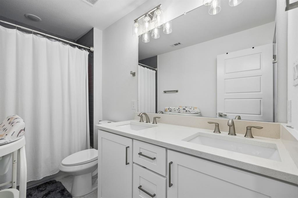 Lake Parc Village - Residential Income