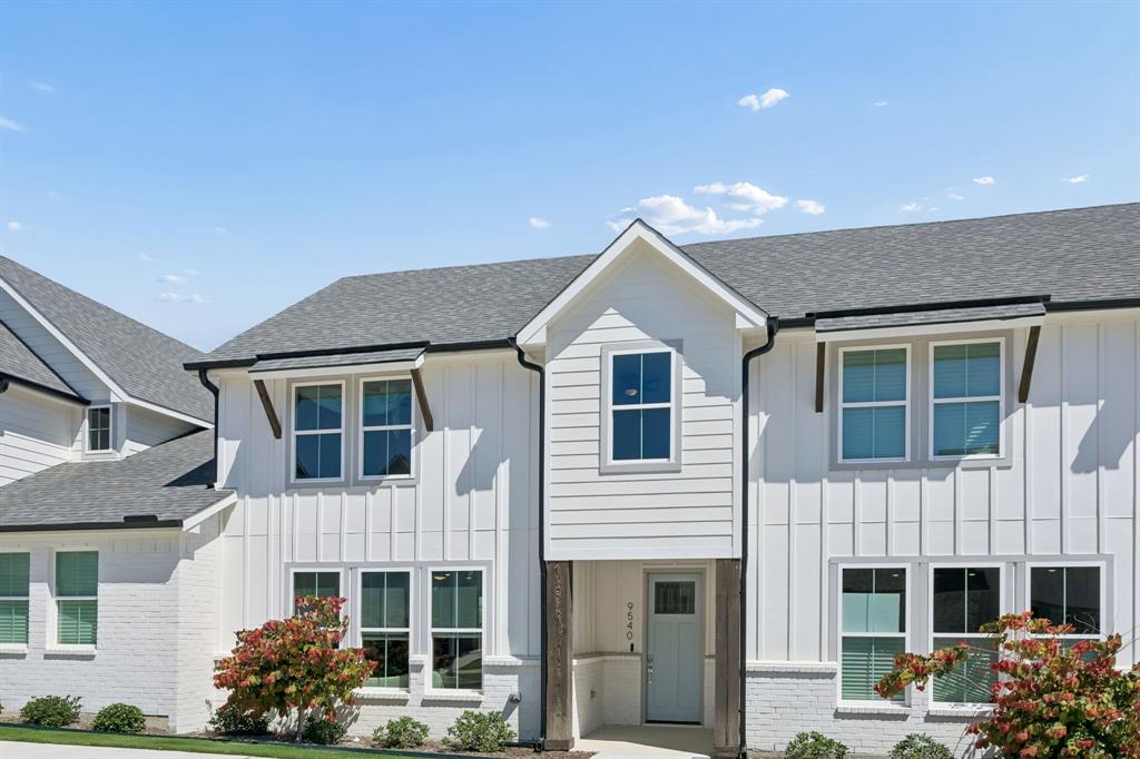 Lake Parc Village - Residential Income