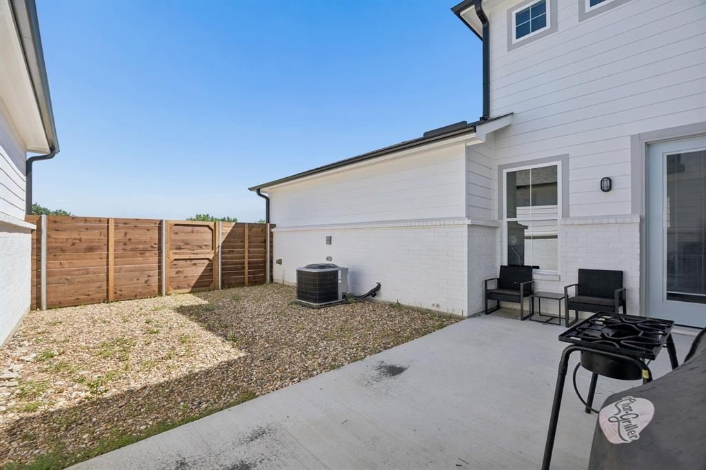 Lake Parc Village - Residential Income