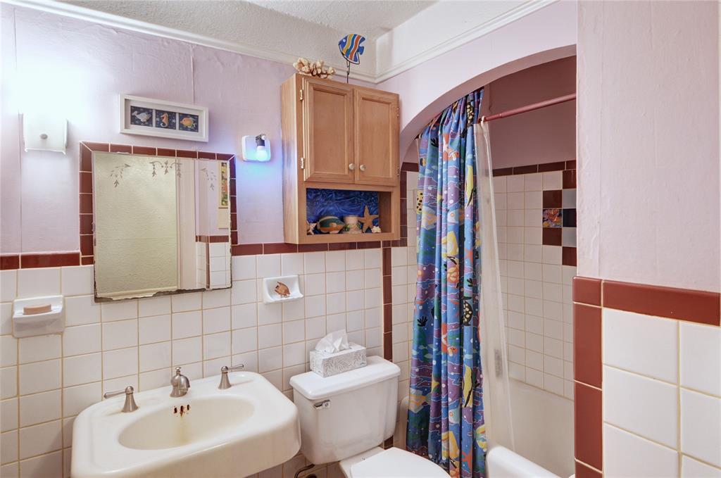 Ravinia Heights - Residential