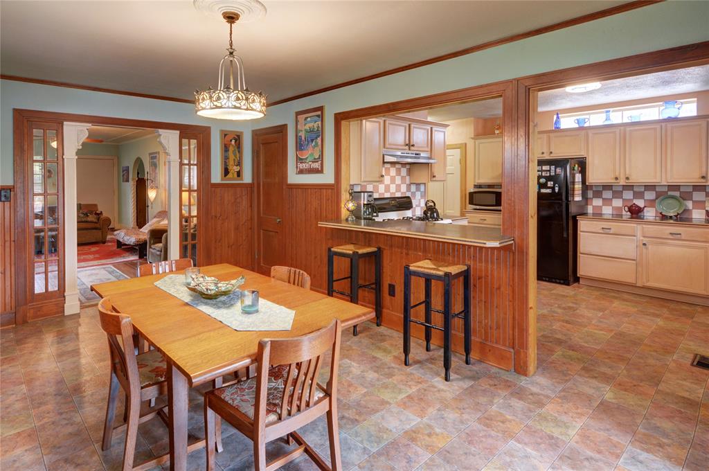 Ravinia Heights - Residential
