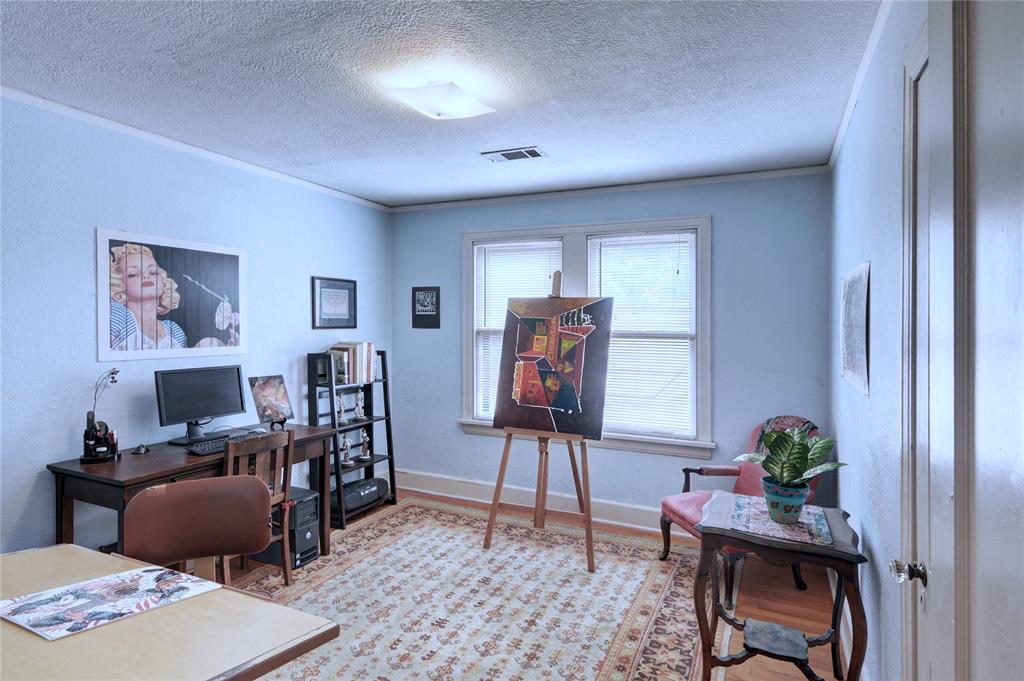 Ravinia Heights - Residential