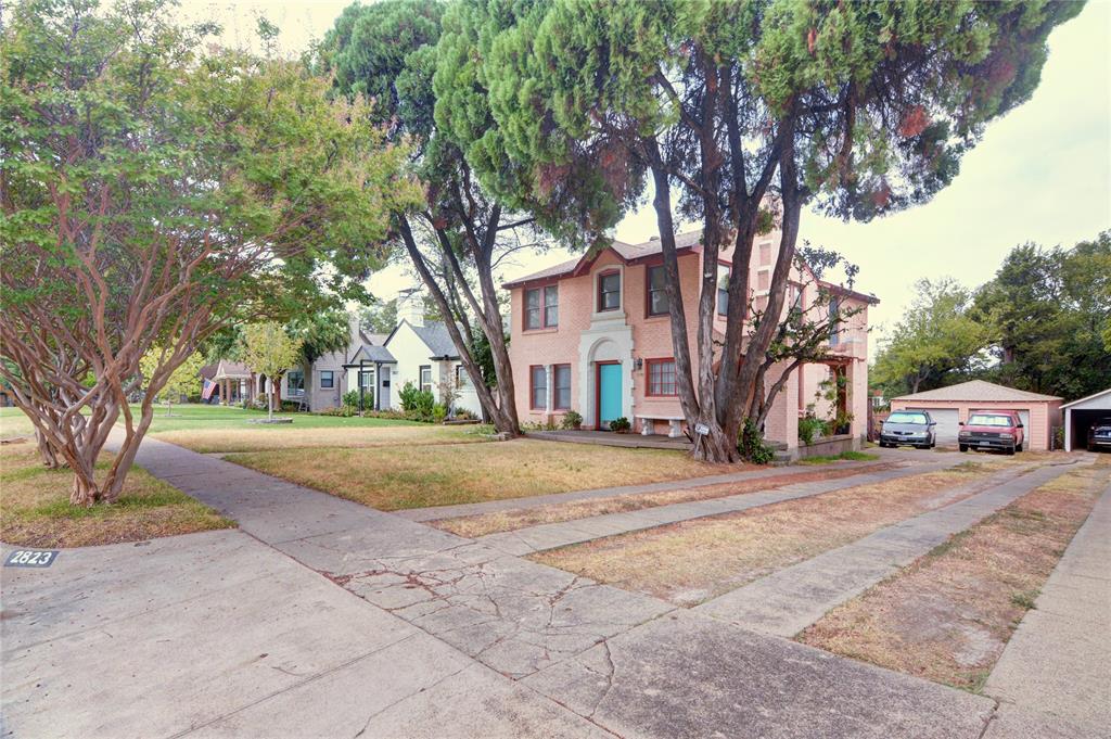 Ravinia Heights - Residential
