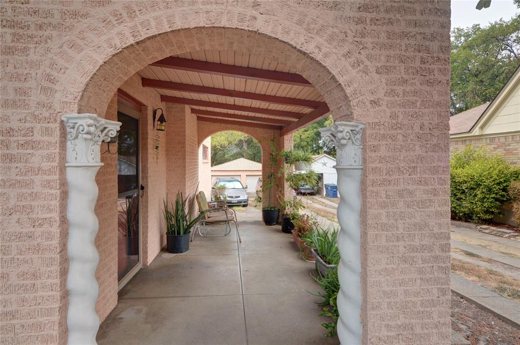 Ravinia Heights - Residential