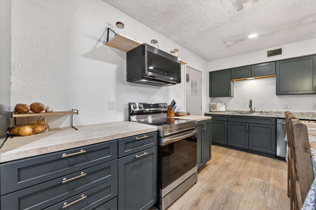 Lake Crest Park Add - Residential
