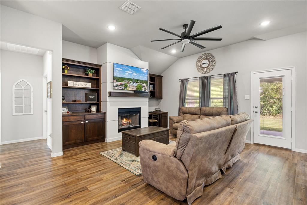 Canyon Creek - Residential
