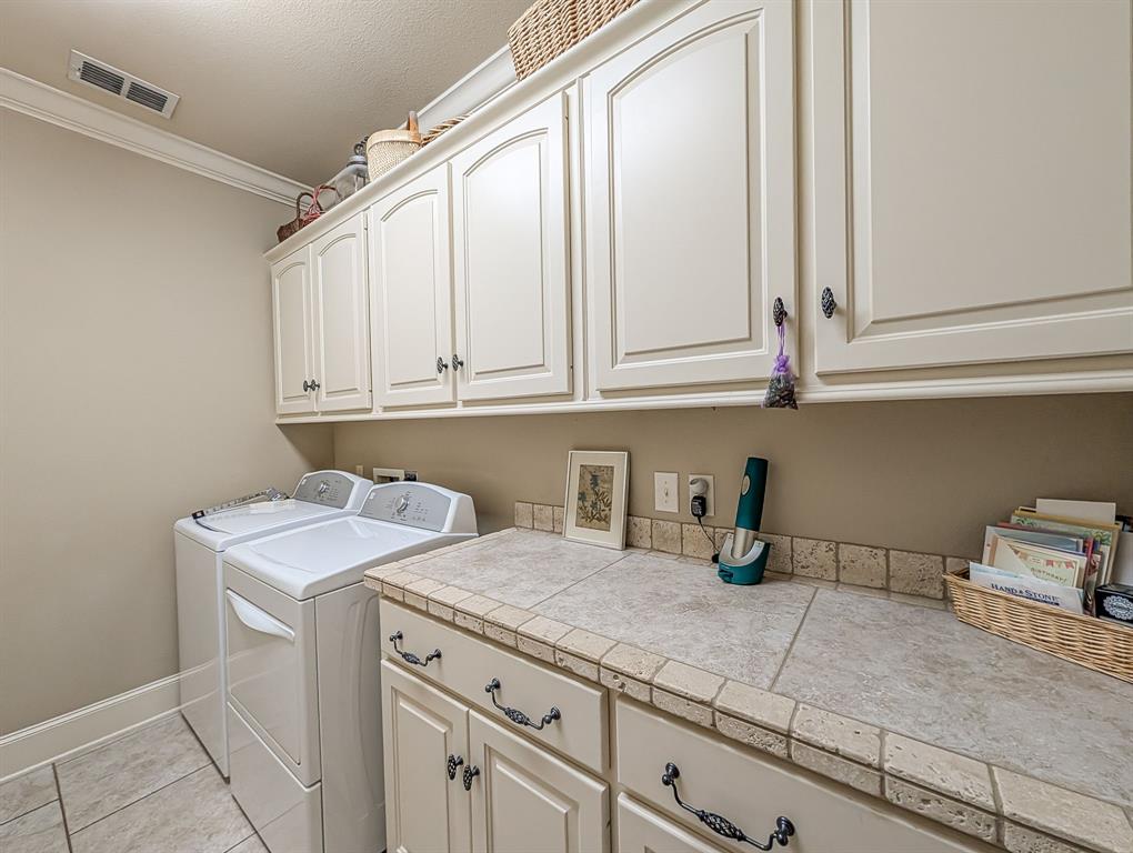 Oak Hurst Place - Residential