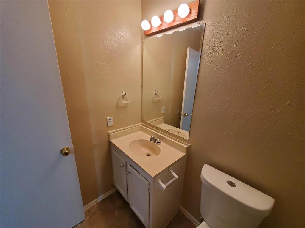 Quail Creek 04 - Residential Lease