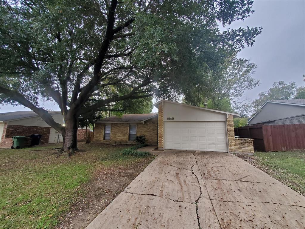 Nice location for this great house.  Garland ISD!  Call to view today!  Move in ready.  No smoking inside property.  Rental ins. required