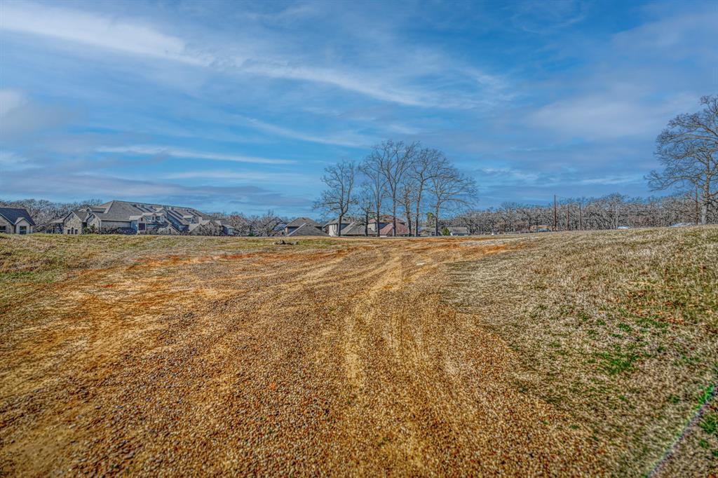 J M Burtran Survey - Land